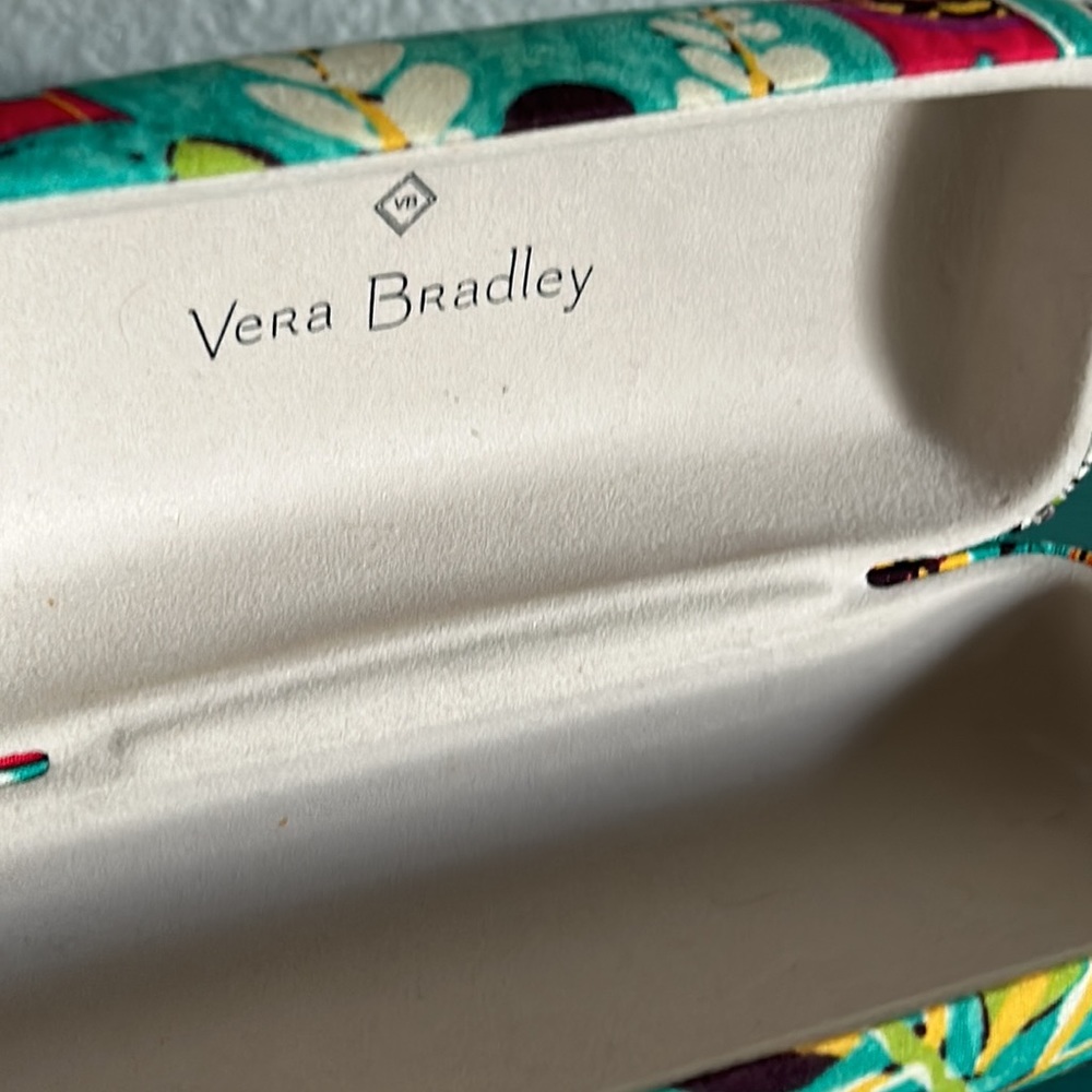 Vera Bradley Hard Shell Fabric Covered Clam Closure Sunglasses Travel Case - Picture 3 of 6